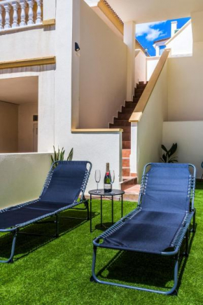 Exclusive Penthouse - Big Balcony & Private Garden